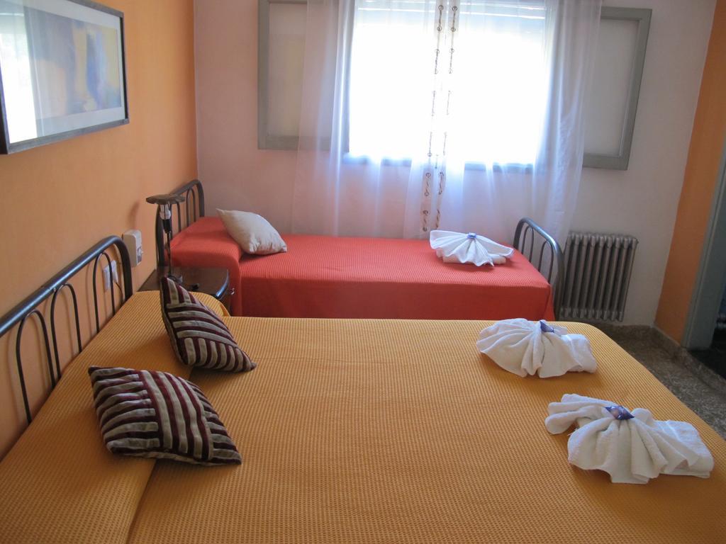 Bambi Hotel La Falda Exterior photo
